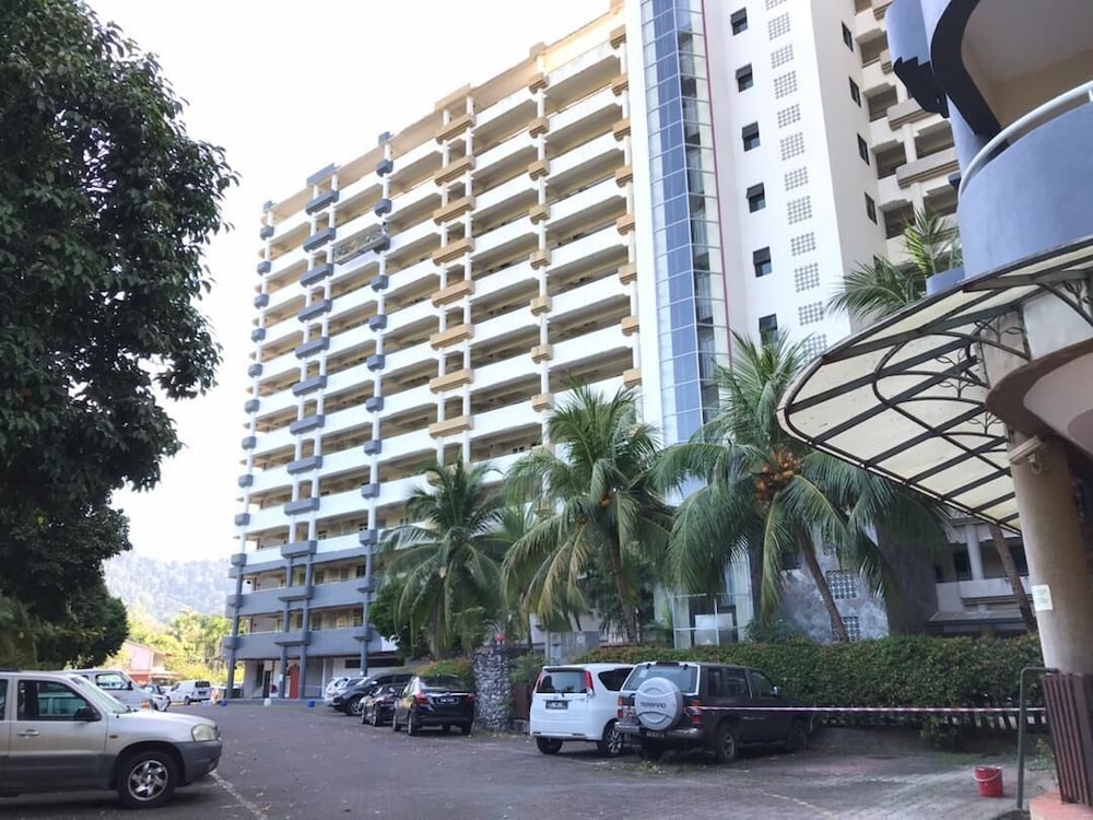 Kuah Town Service Suite Apartment photo3