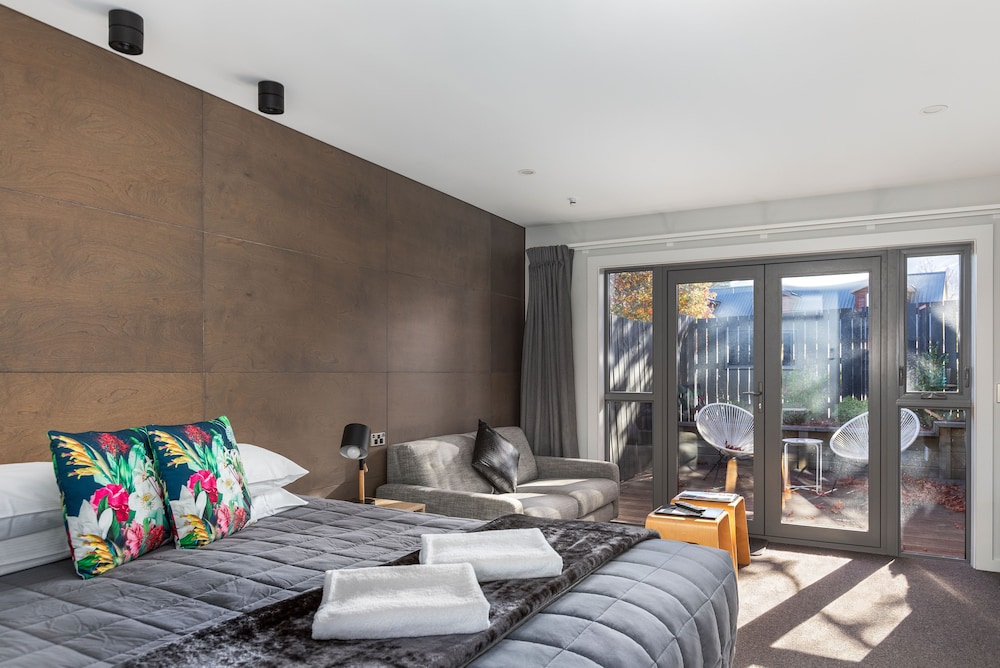 Arrowtown Motel Apartments 51/72