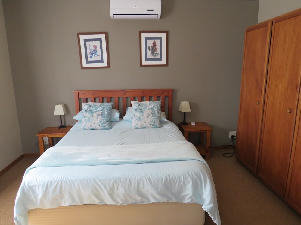 Haus Victoria Self Catering Cottages 10/27