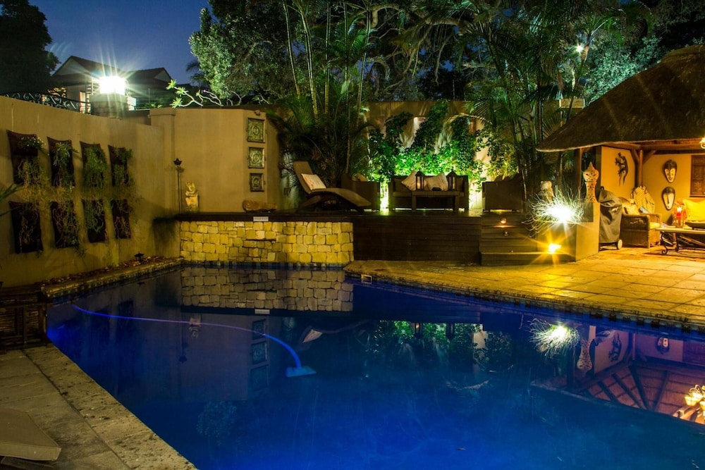 Cowrie Cove Guest House 41/50