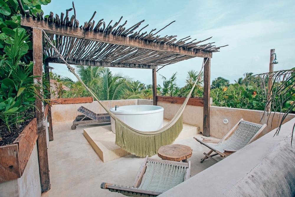 Orchid House Tulum Beach 45/50