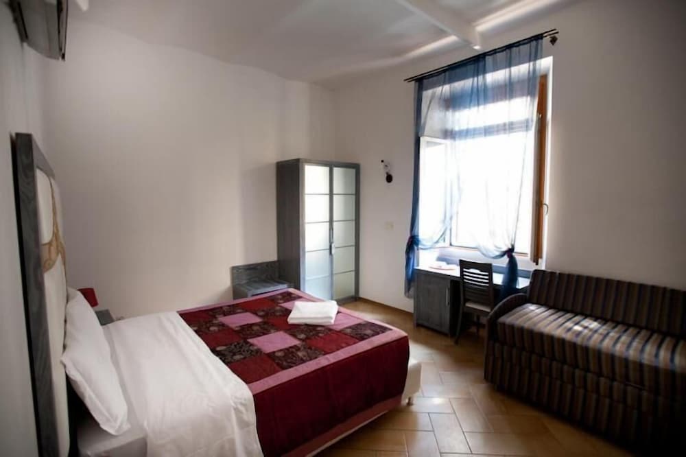 Trani B T Rooms 13/46