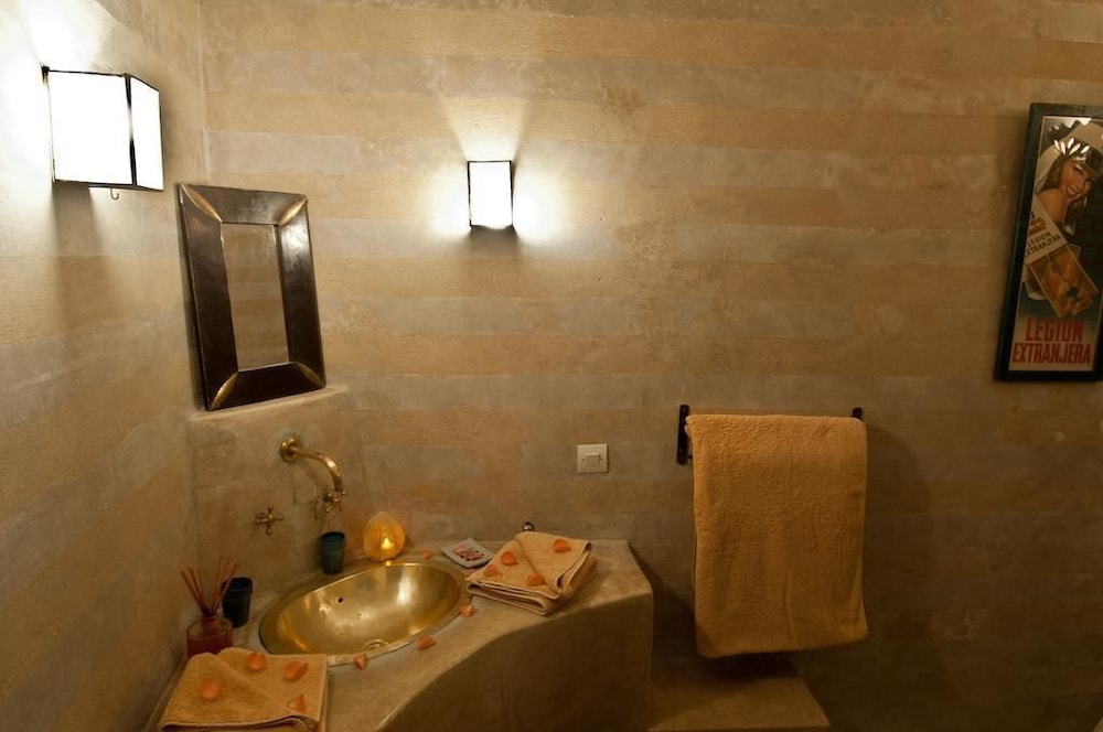 Riad Magellan 65/65