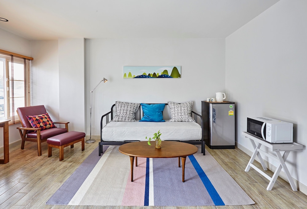 Chez Bure - Bure Homestay 53/76