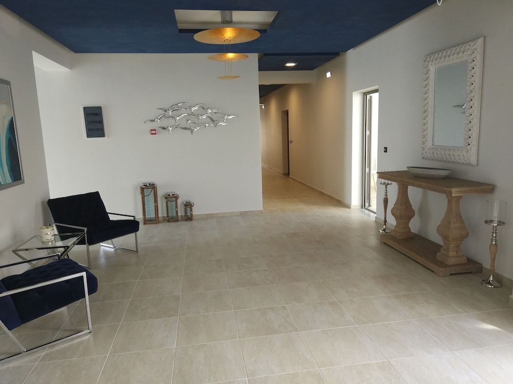 Belvedere Apartments & Spa 55/71