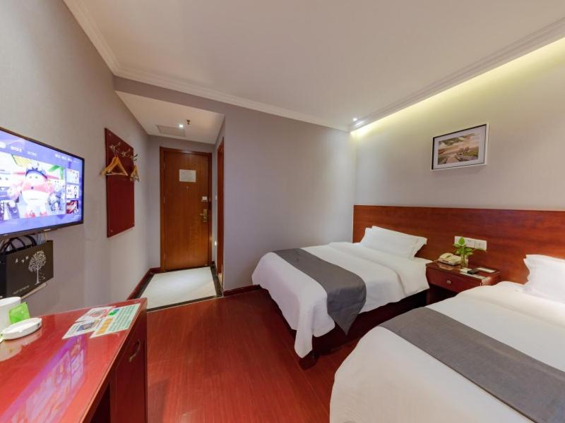 GreenTree Inn Jiangsu Nanjing Maqun Street Communication Technician Insititution Shell Hotel 8/36