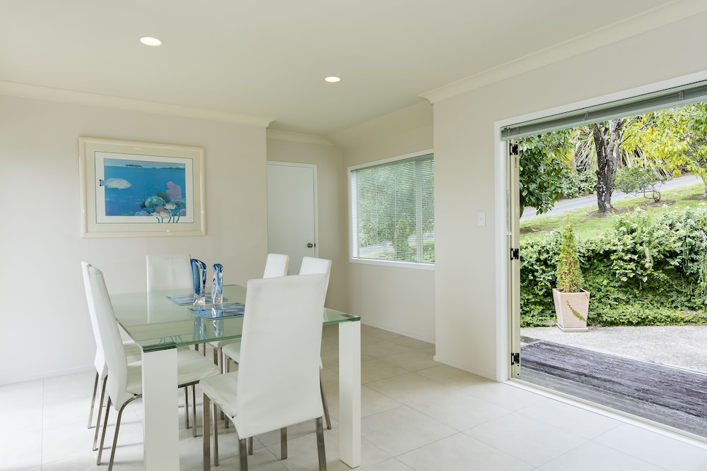Seascape Villa Bed Breakfast 40/61