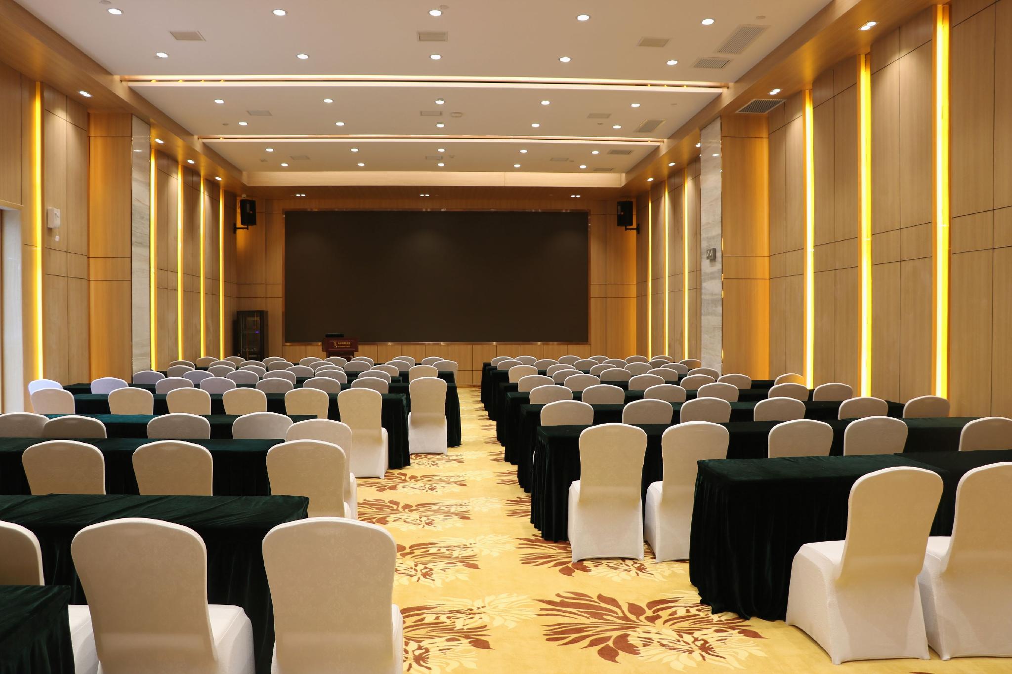 Vienna International Hotel (Wuhan Yangsi Port Yangtze River Bridge) 28/34