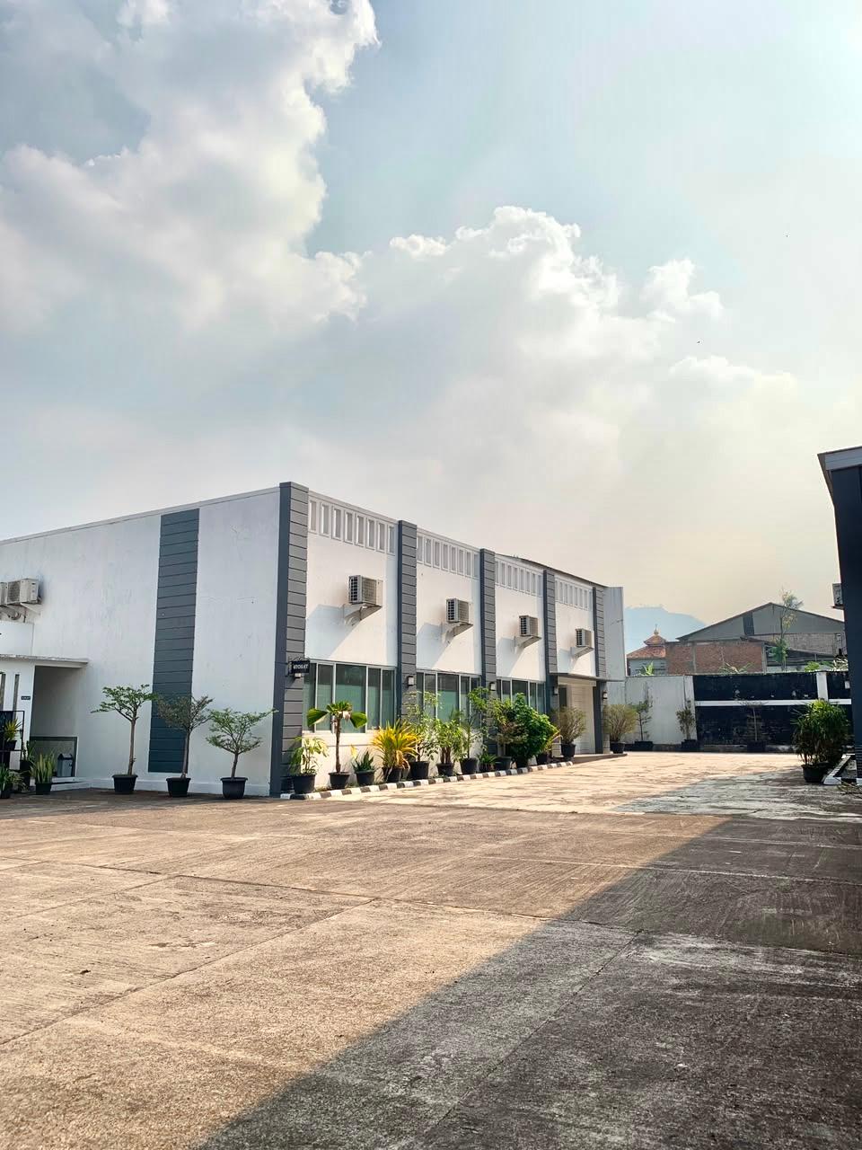 Charaka Hotel 30/30