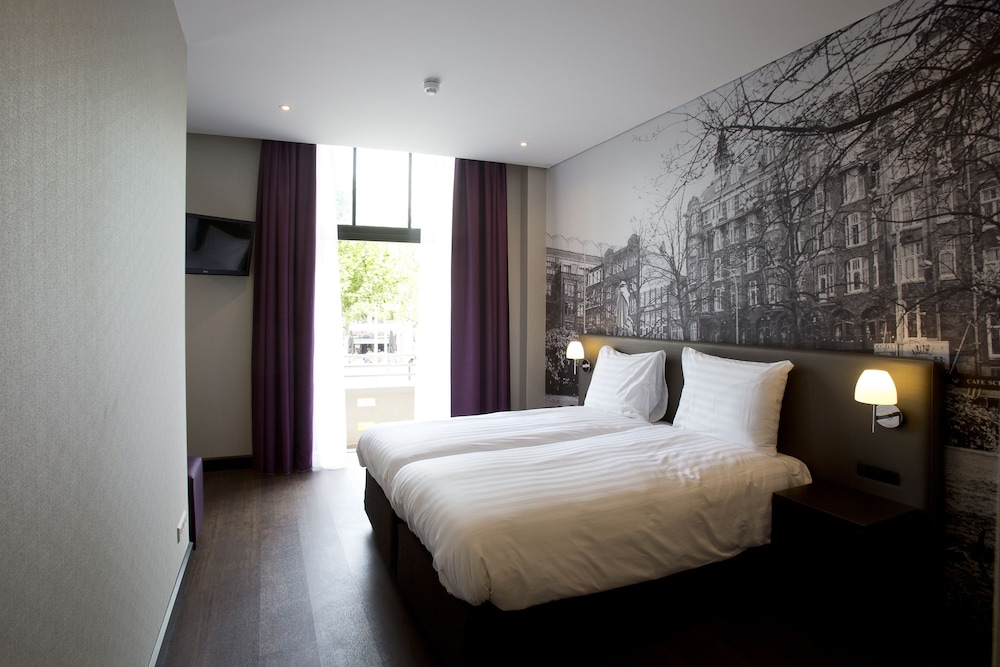 جناح سوبيريور بسريرين منفصلين مع أريكة، Royal Amsterdam Hotel 2/6