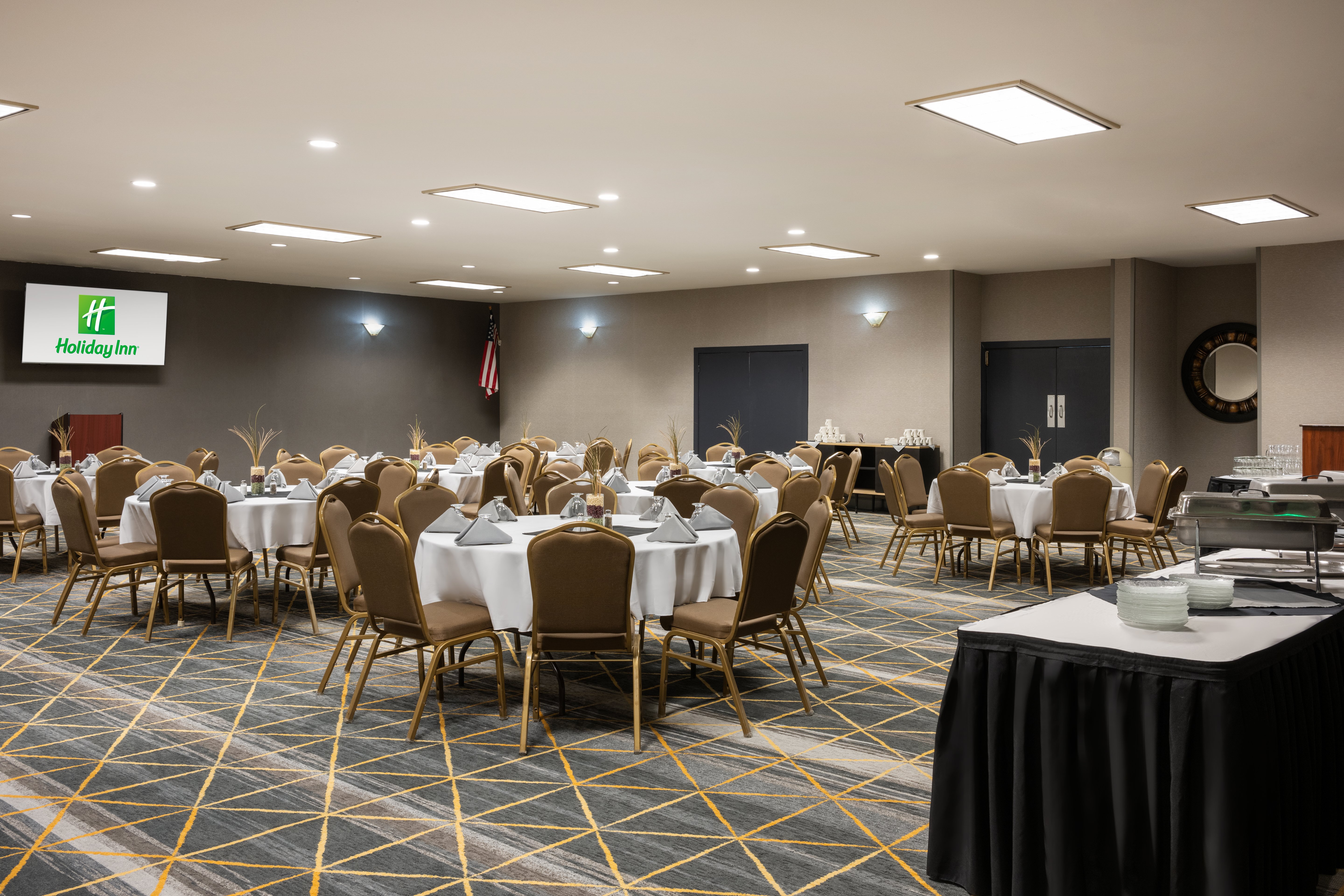 Holiday Inn Ontario 48/61