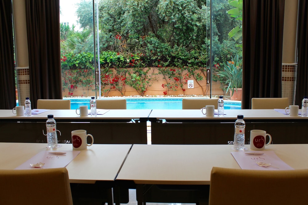 Urh Sitges Playa Hotel 49/69