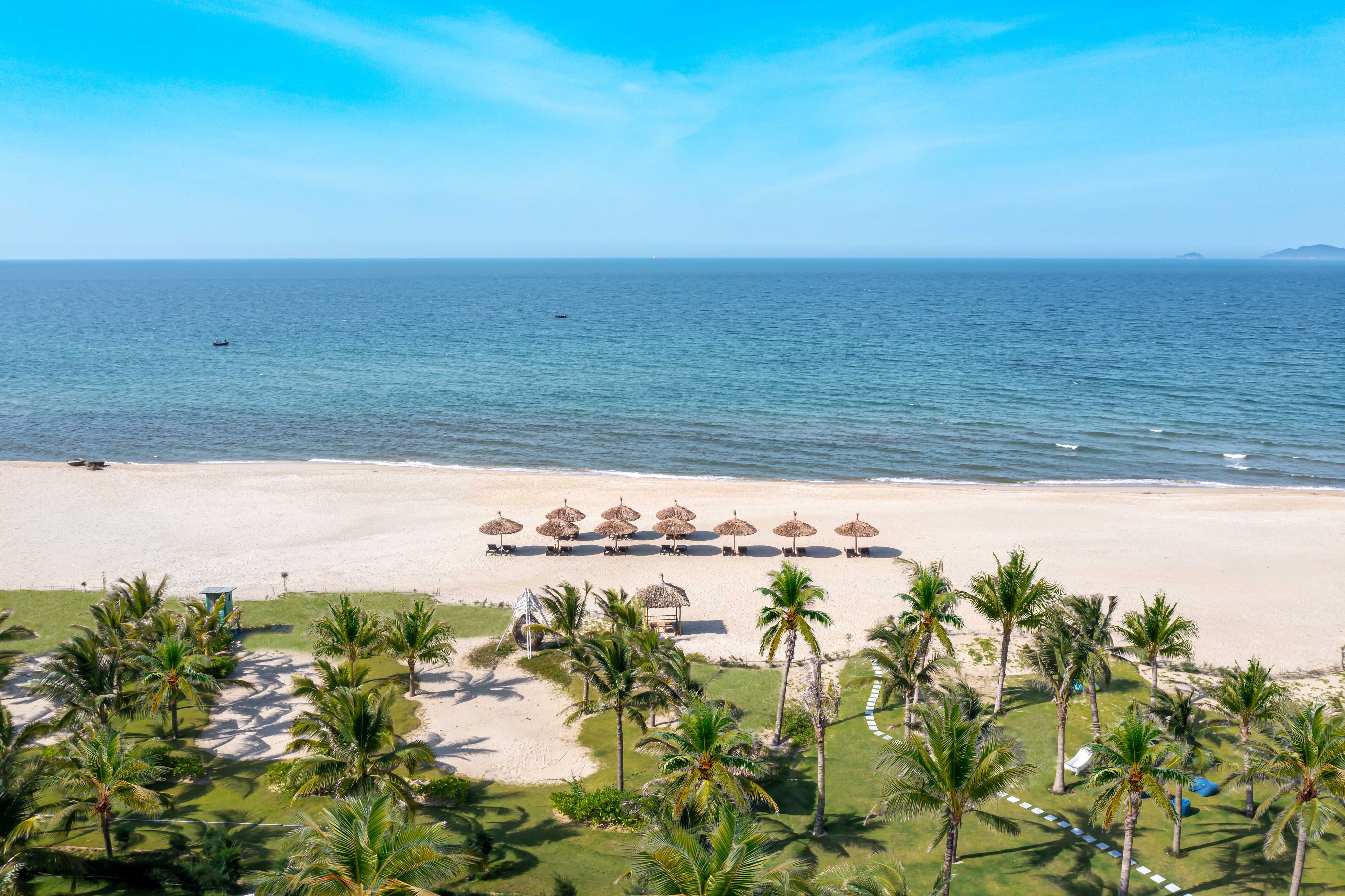 Royal Beachfront Villas & Spa Hoi An Danang 131/134