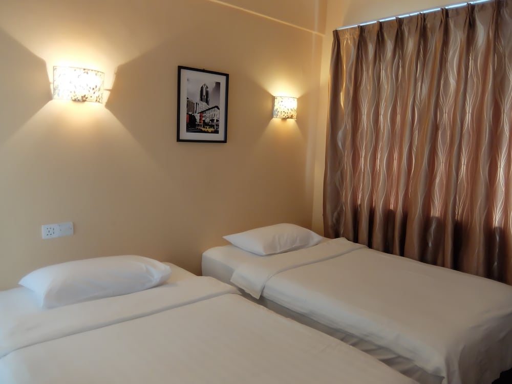 YaJu Hotel 9/22