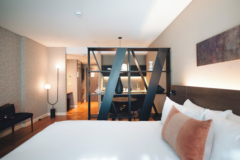 CasaSur Bellini Hotel 8/34