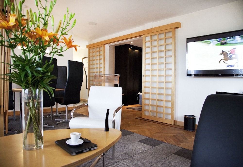 Hotel Lundia 4/50