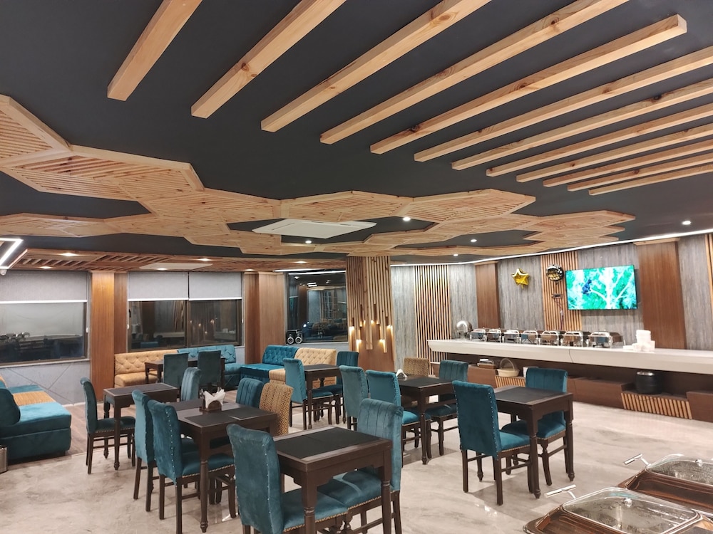 SAGRIKA RESORT 45/50