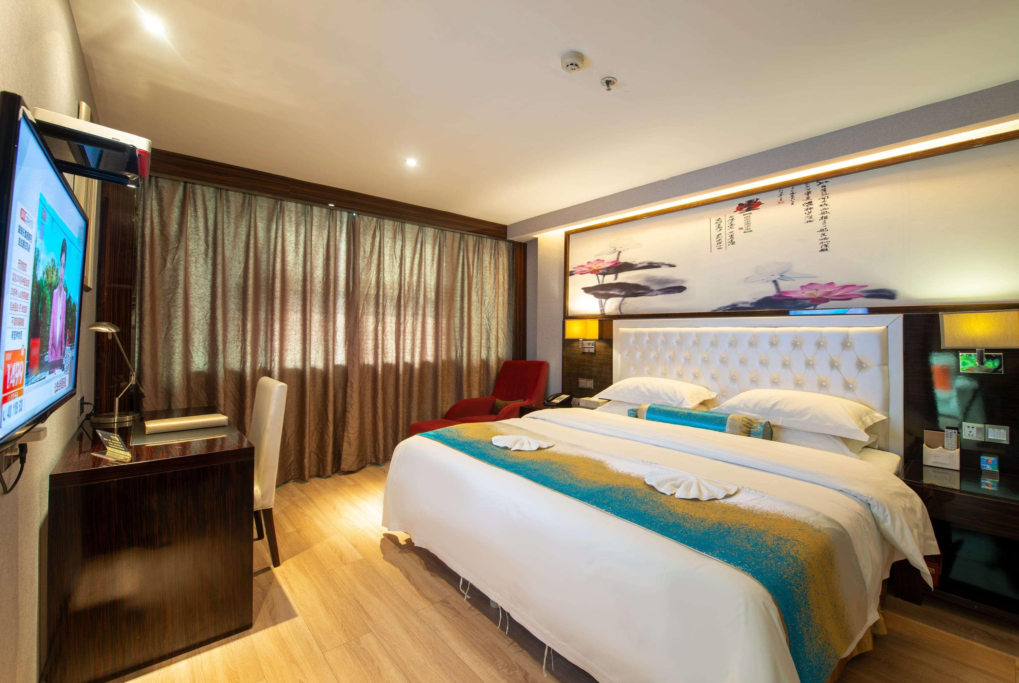 Standard, Double Bed