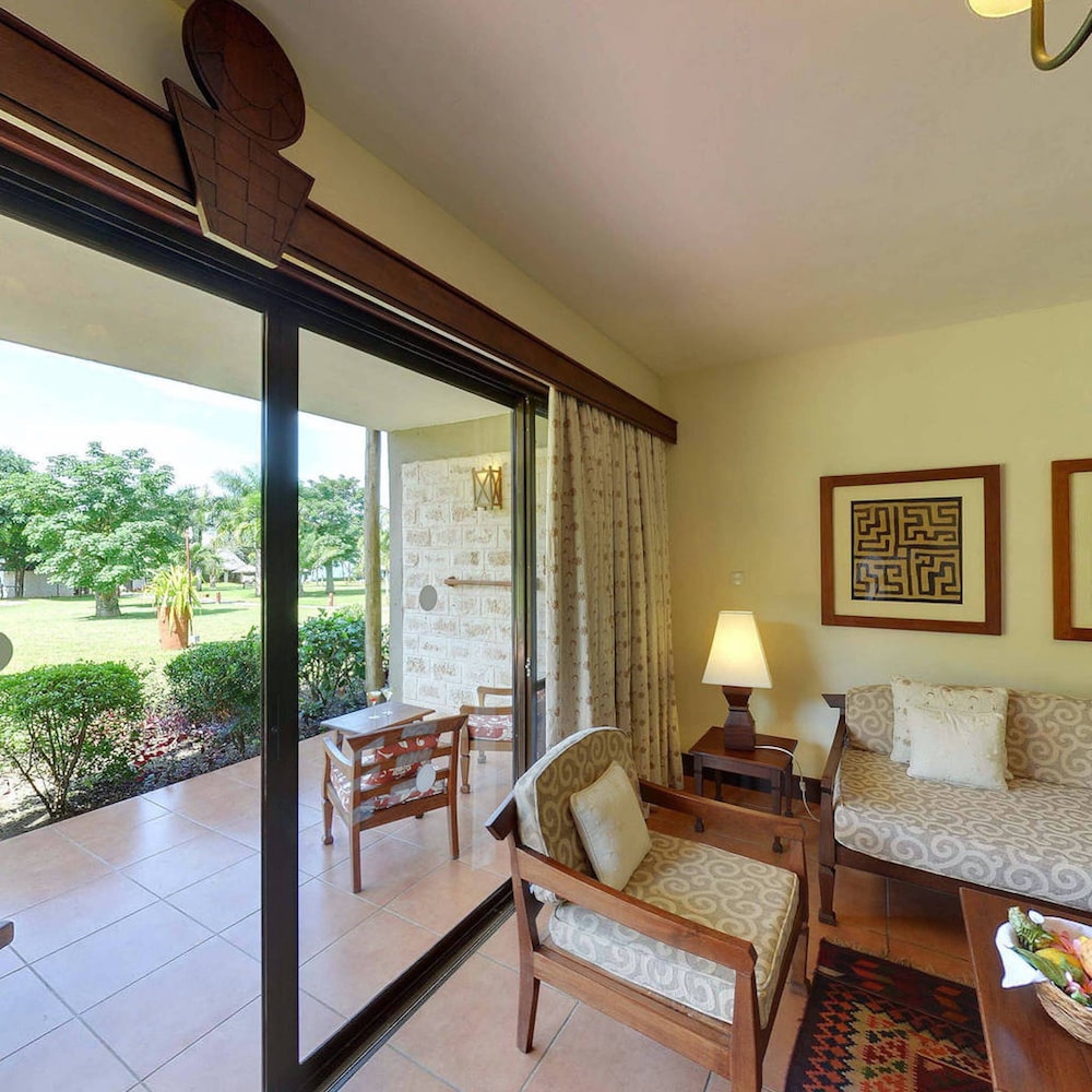 Baobab Beach Resort 35/72