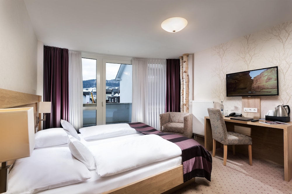 غرفة قياسية بسرير مزدوج، Best Western Plus Hotel Willingen 4/10