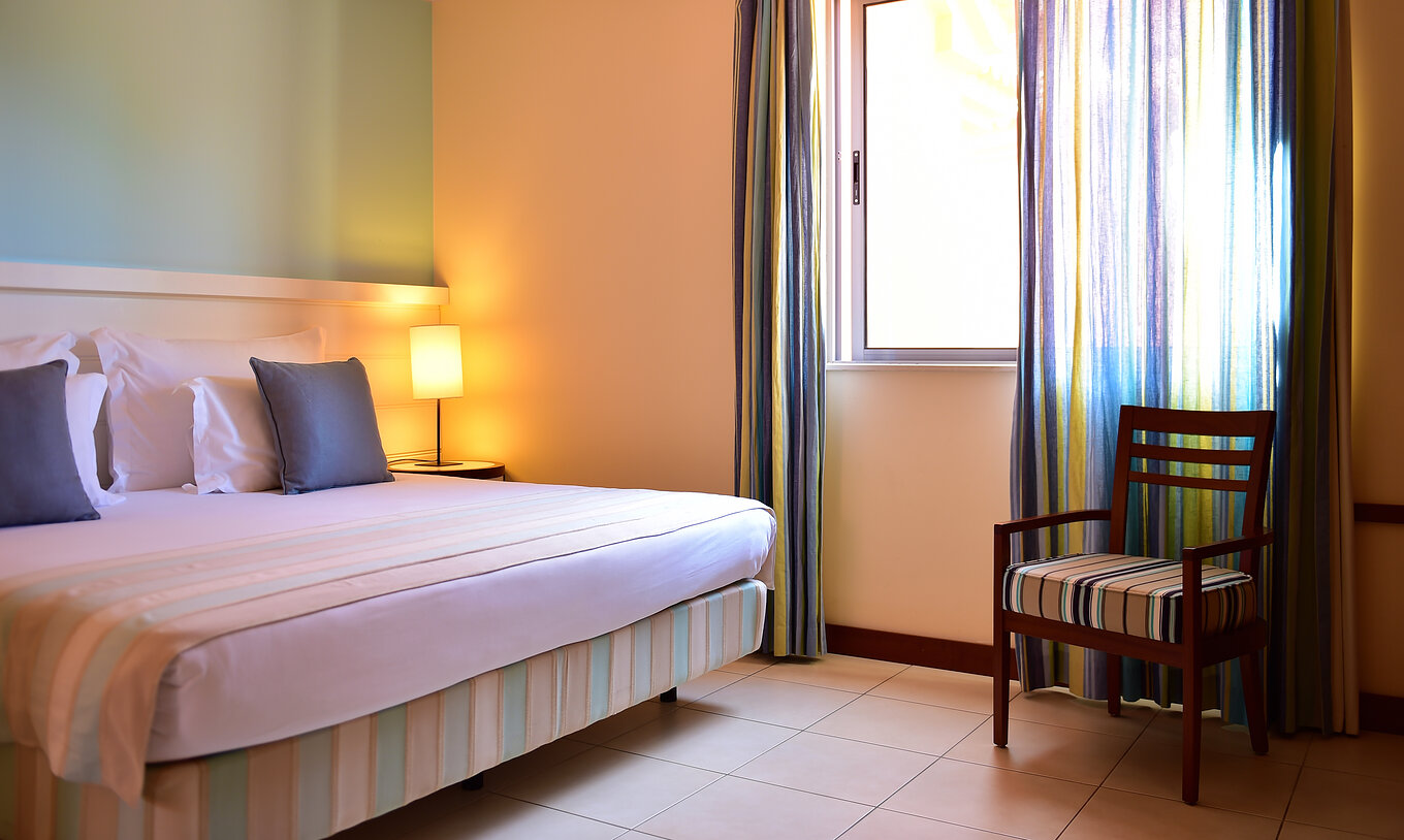Suite, Apartment