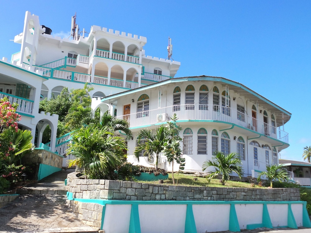 The Apartments At Jolly Castle 5/41