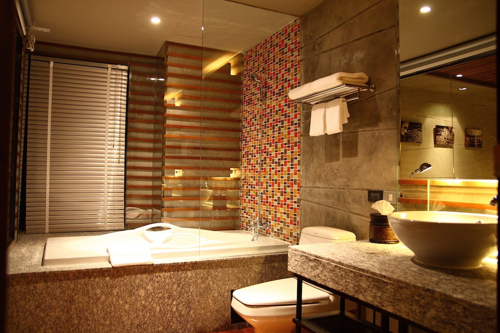 Fusion Suites 46/50