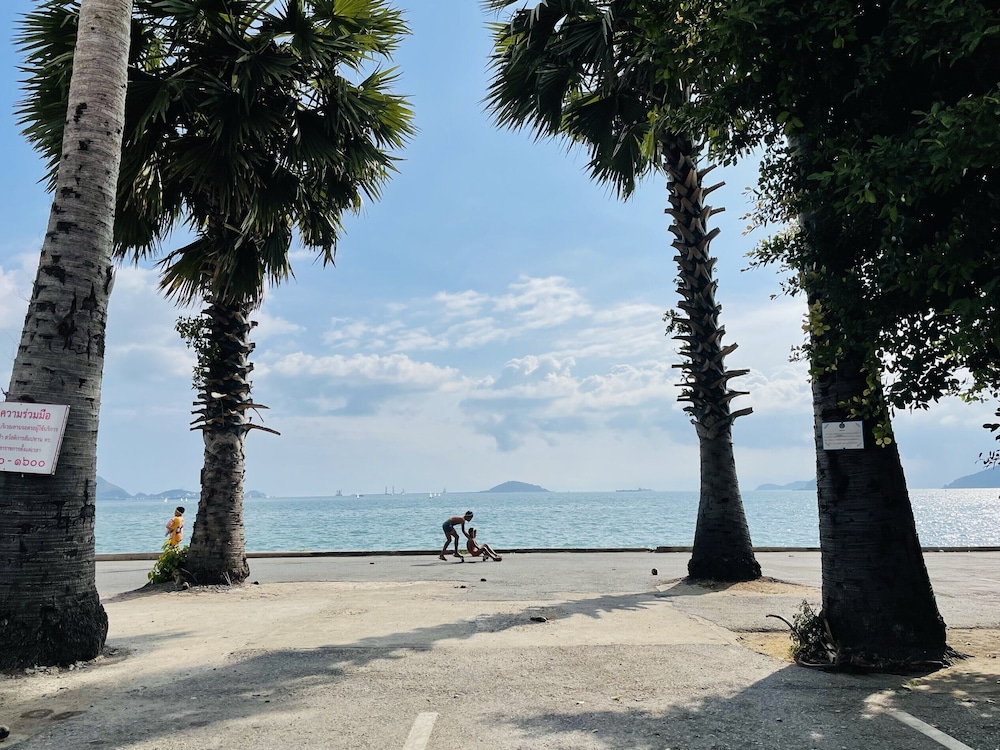 Baan Bangsare Resotel Chonburi 47/56