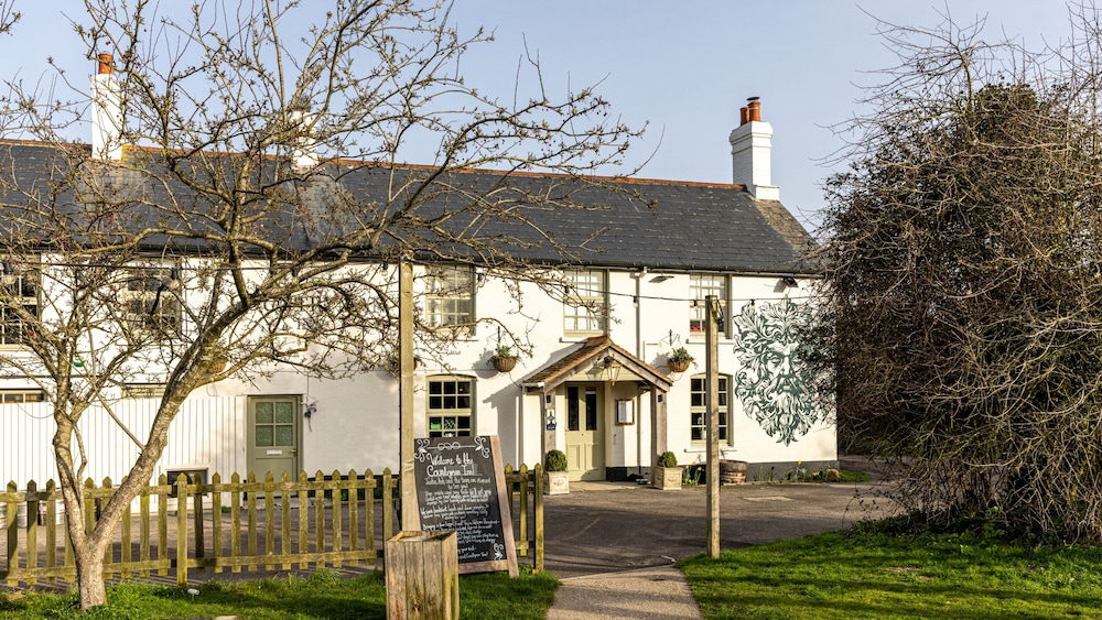 The Countryman Inn 45/51
