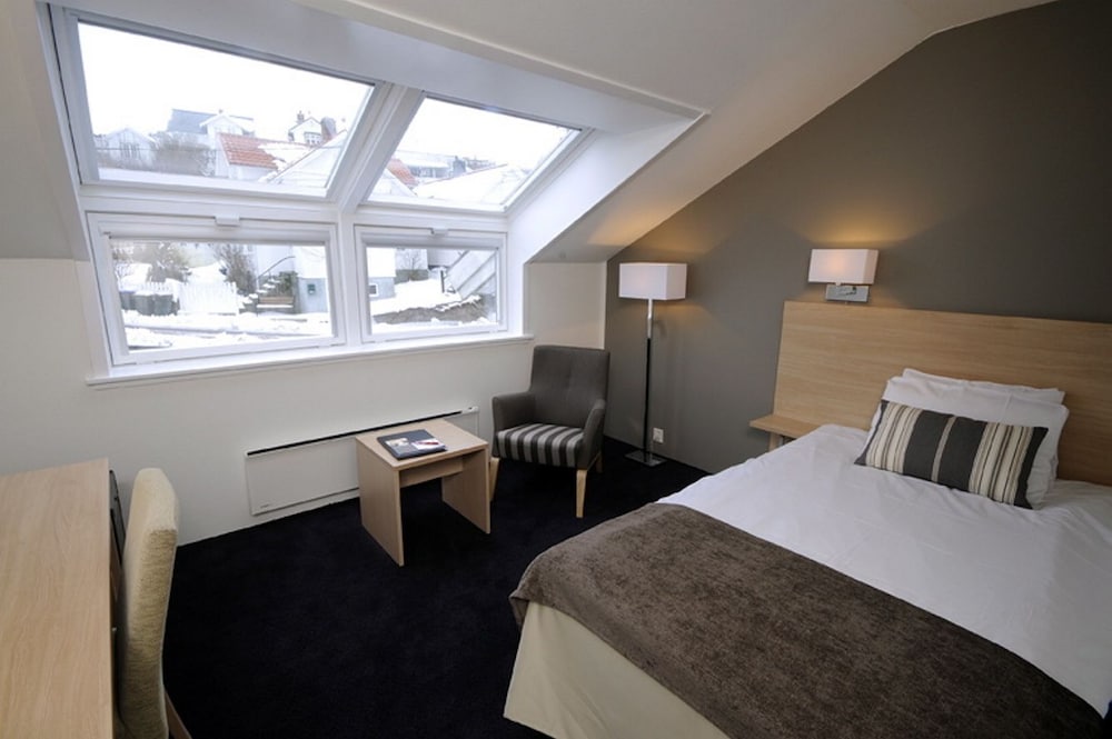Grand Hotel Asgardstrand 19/76