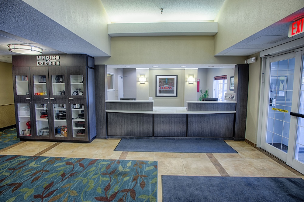 Candlewood Suites Fargo N Dakota State University 6/56