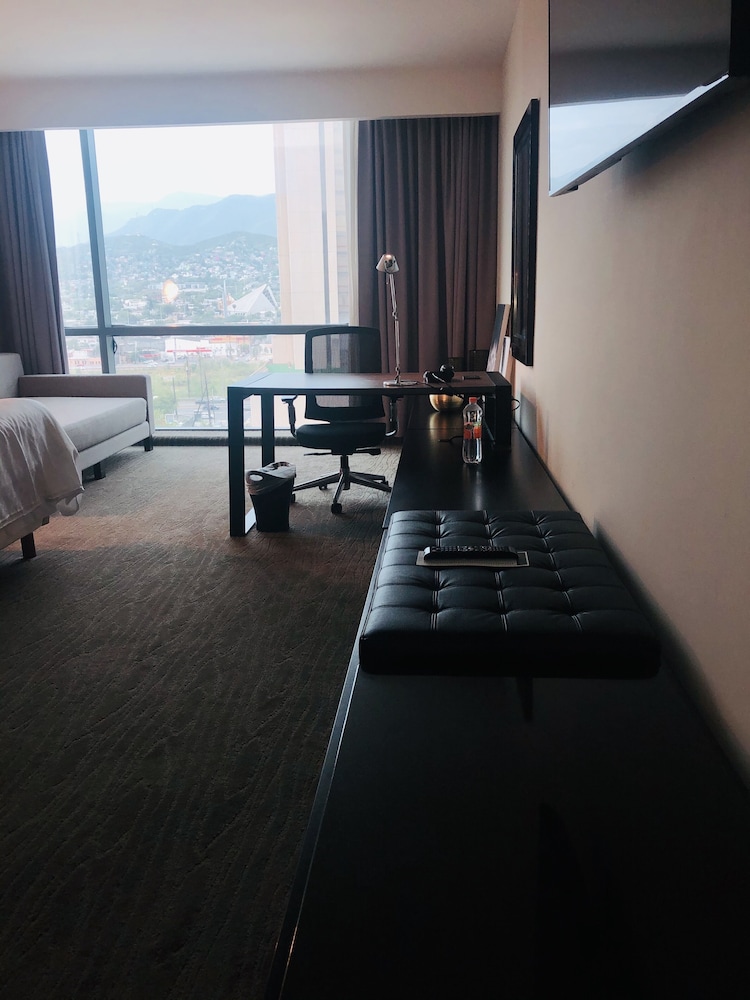 Wyndham Monterrey Ambassador Centro 20/50