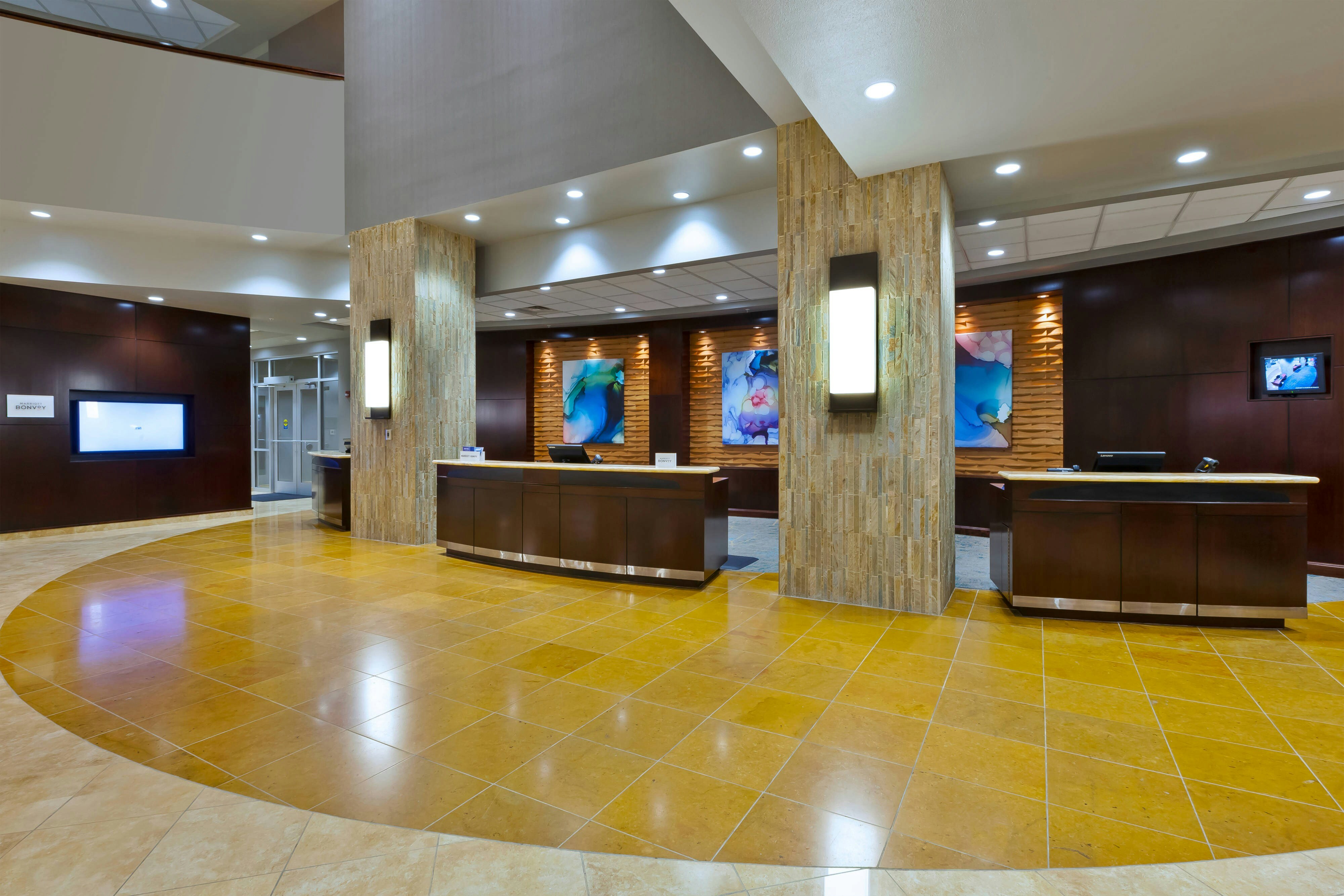 Courtyard By Marriott Omaha La Vista 7/25
