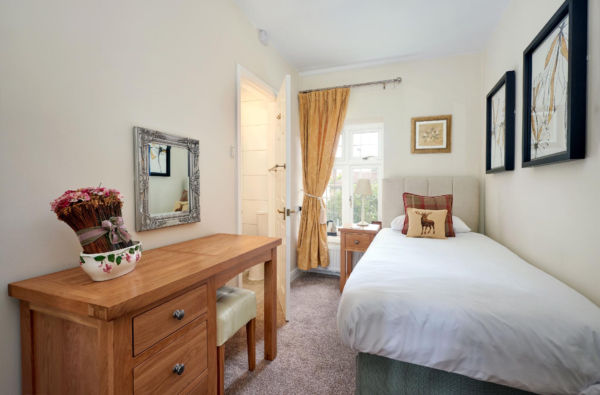 Room, Single