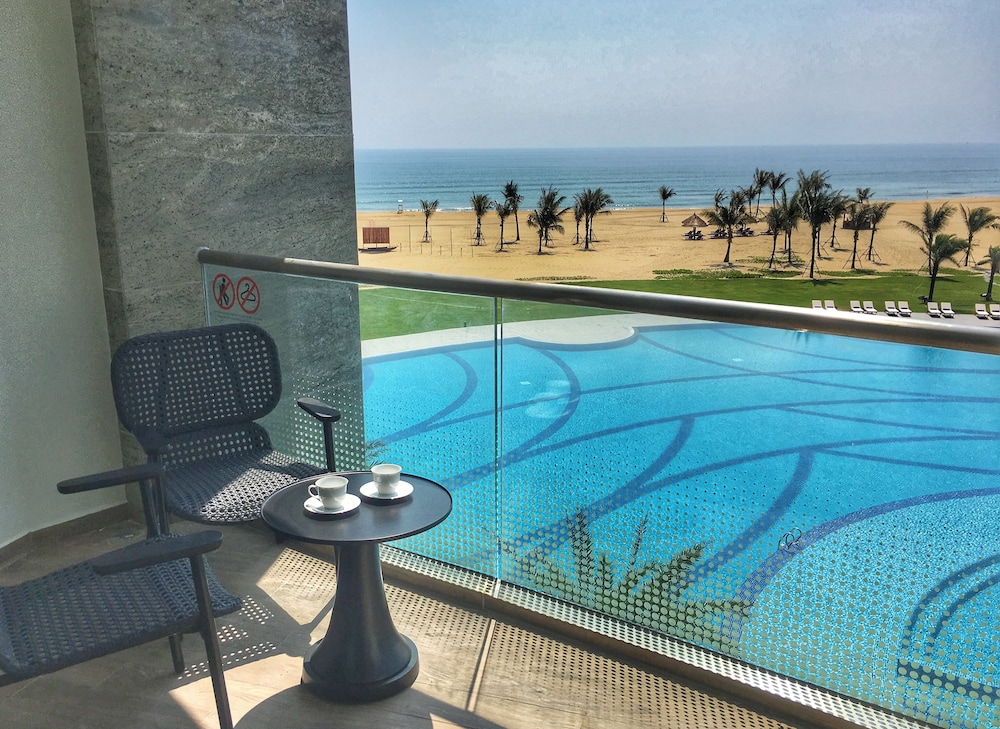 Vinpearl Resort and Golf Nam Hoi An 39/78