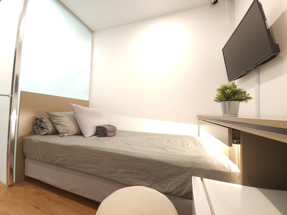 OYO Hostel Myeongdong 2 58/75