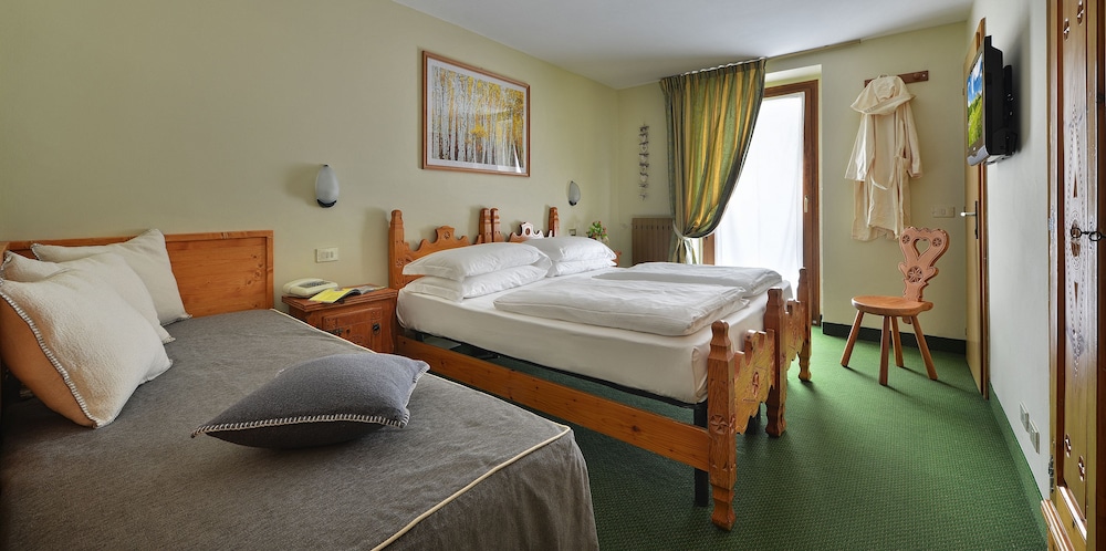 Hotel Loredana 31/65