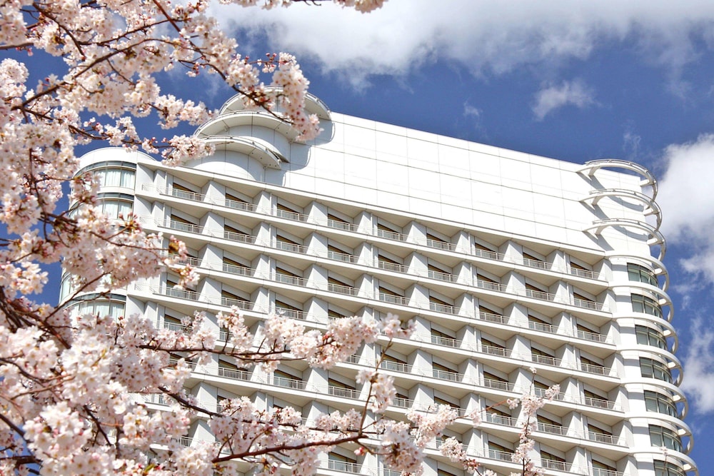 The Yokohama Bay Hotel Tokyu 3/48