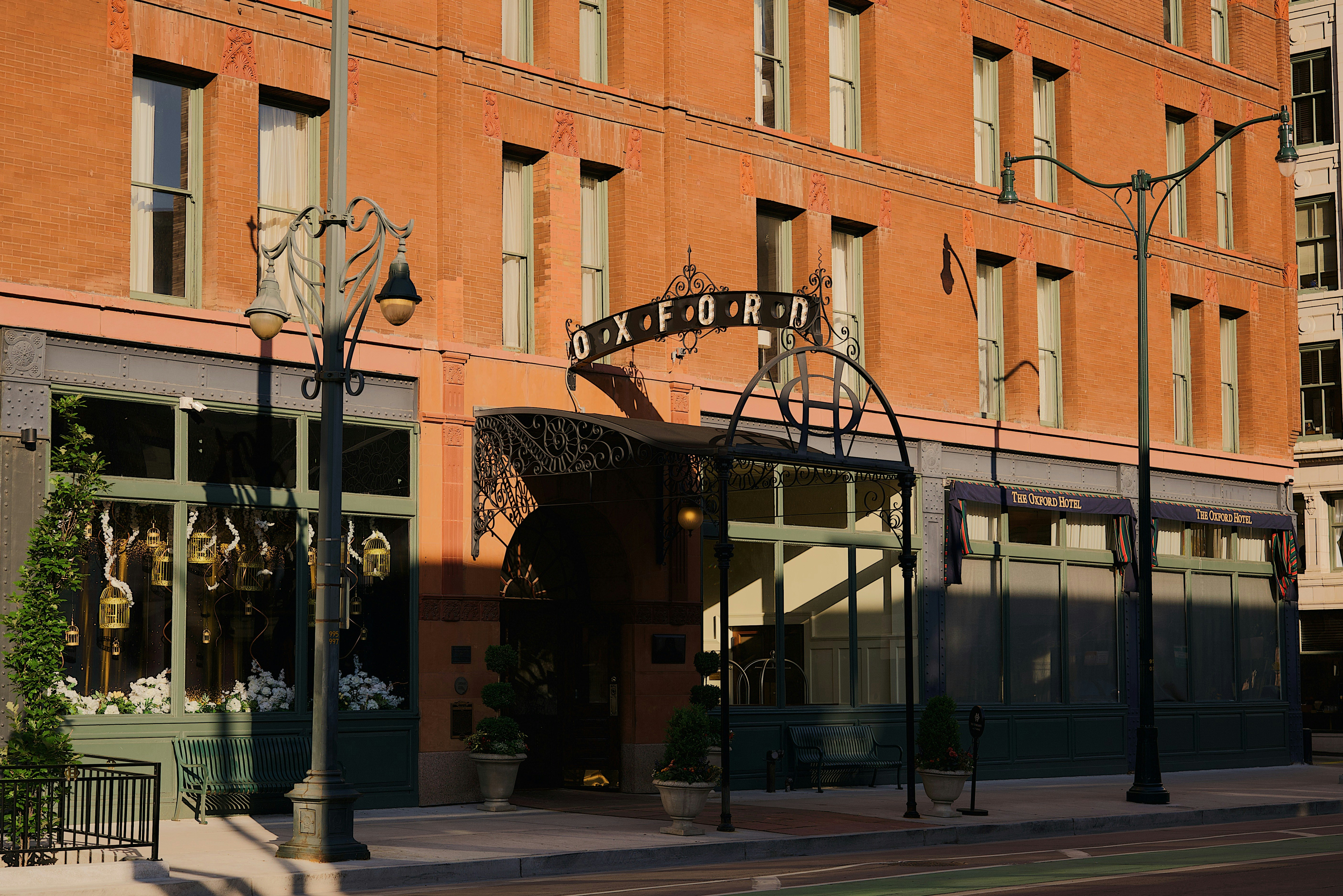 The Oxford Hotel 3/39