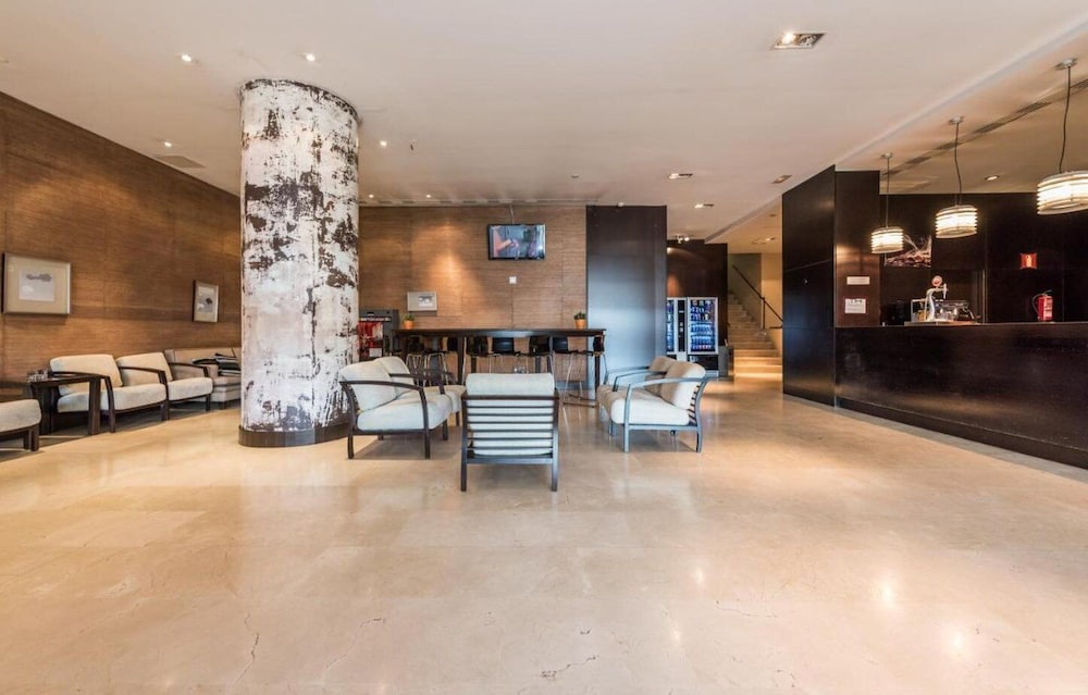 Mercader Hotel 5/50