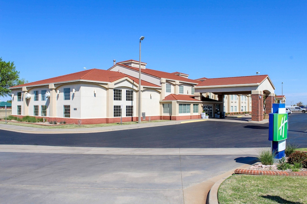 Holiday Inn Express Hotel And Suites Weatherford 2/41