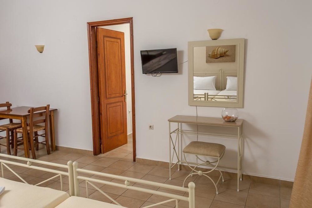 Joanna Apart Hotel 33/47