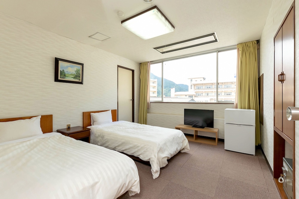 Itoen Hotel New Sakura 5/35