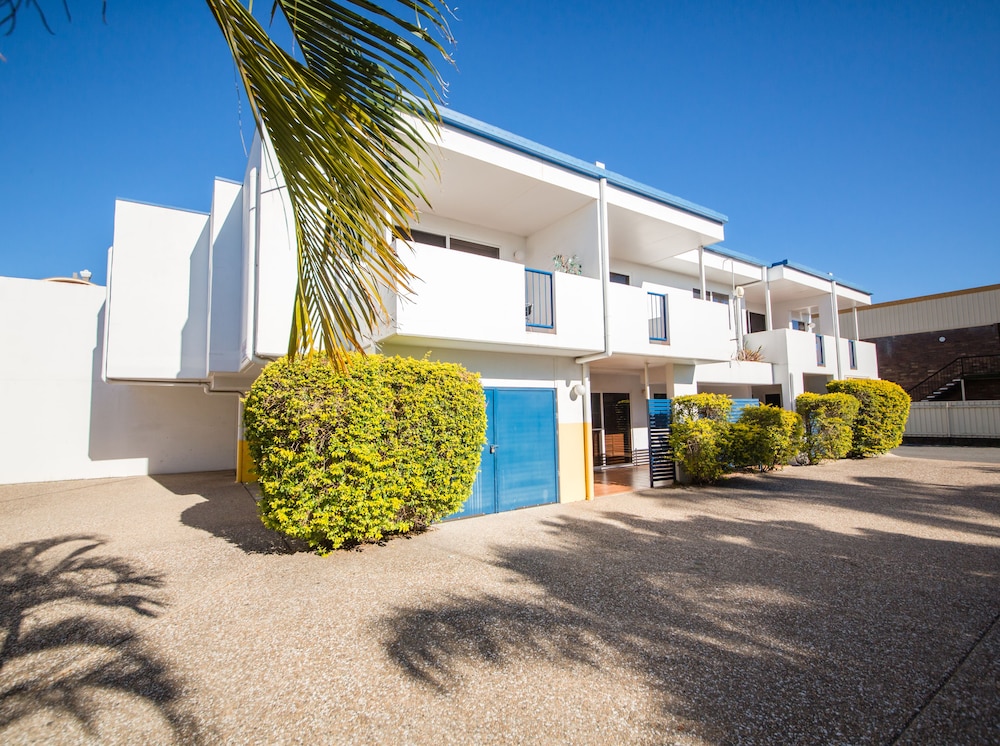The Cosmopolitan Motel Serviced Apartments 36/48