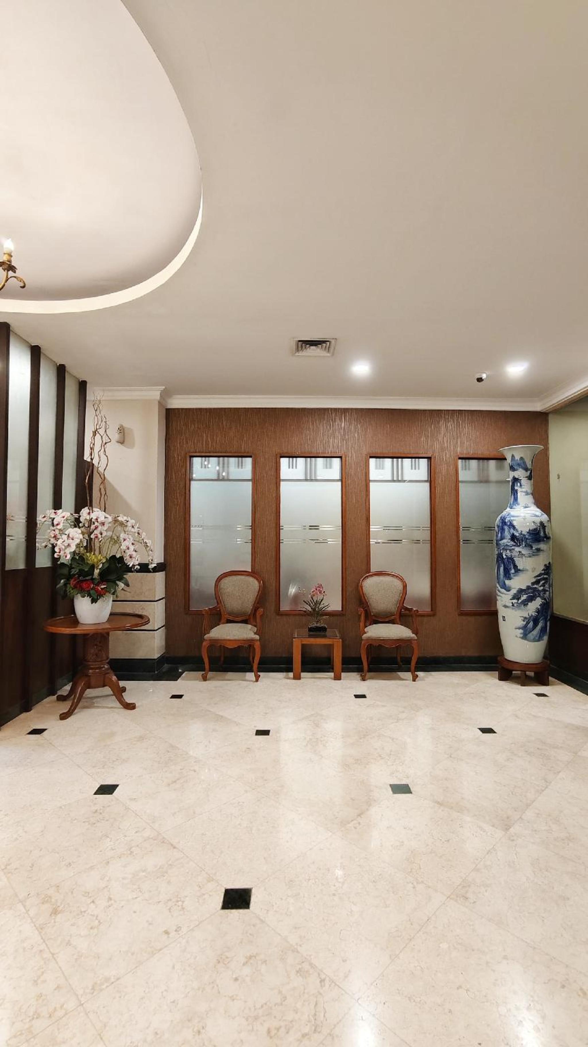 Royal Asia Palembang 25/27