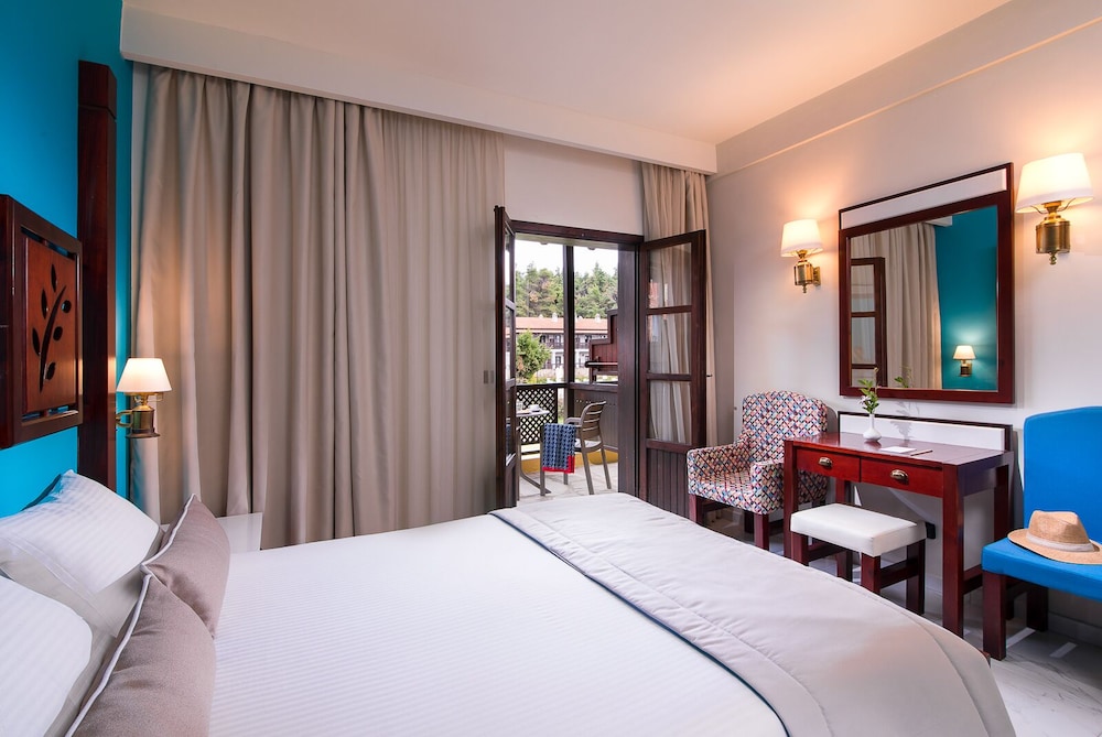 Simantro Resort 46/88