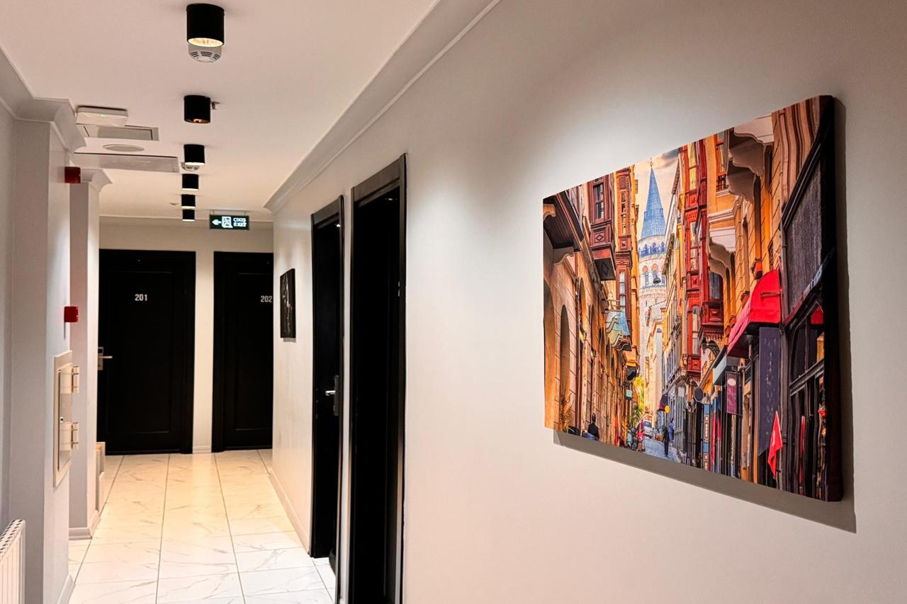 Lobby at Lavender Inn Hotel, ARNAVUTKOY