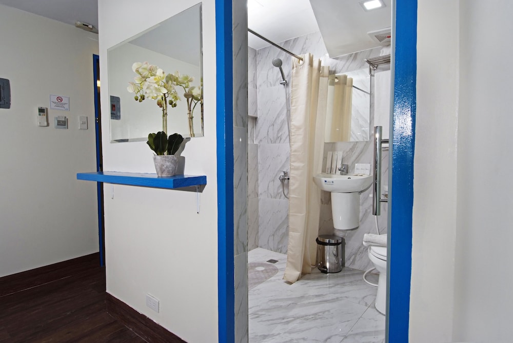 Skyblue Hotel 25/41