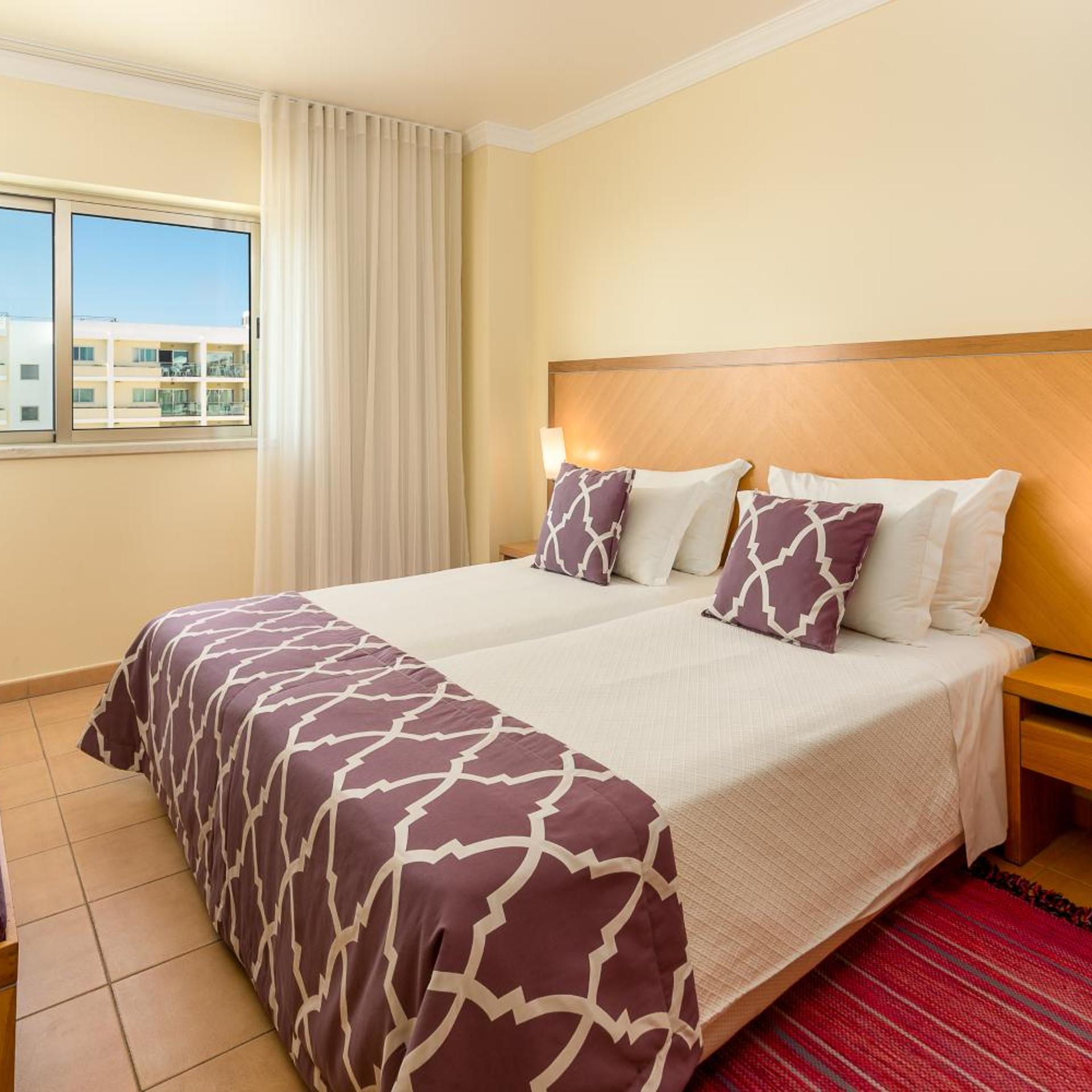 1 Bedroom, Apartment, Partial Sea View
