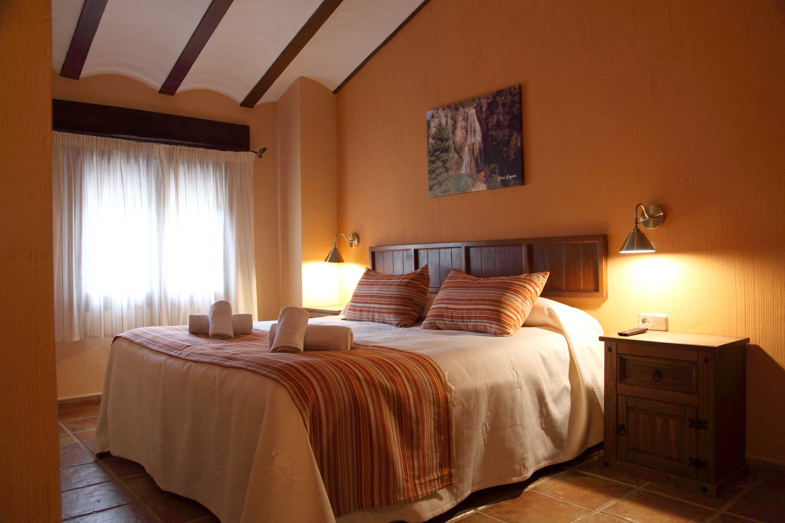 HOTEL RURAL VALLE DEL TURRILLA 2/43